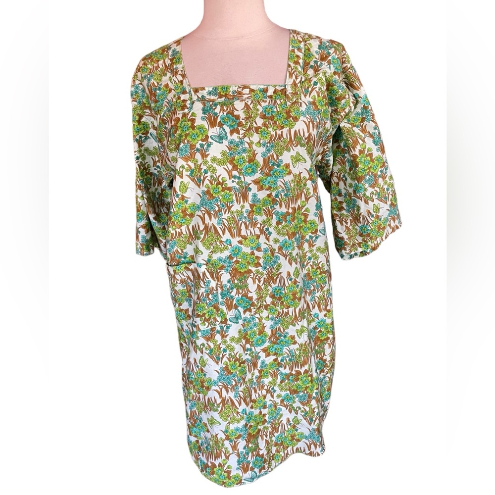 Vintage Design Howe, Made in Japan, Floral Open Back‎ Tie Tunic
